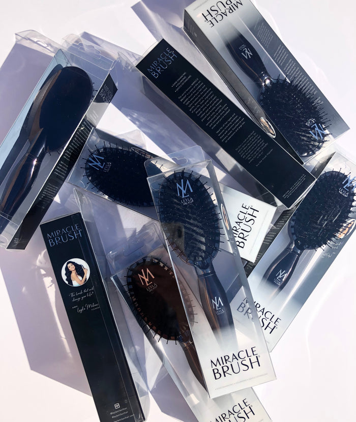 So Black Edition Miracle Brushes in display boxes at different angles